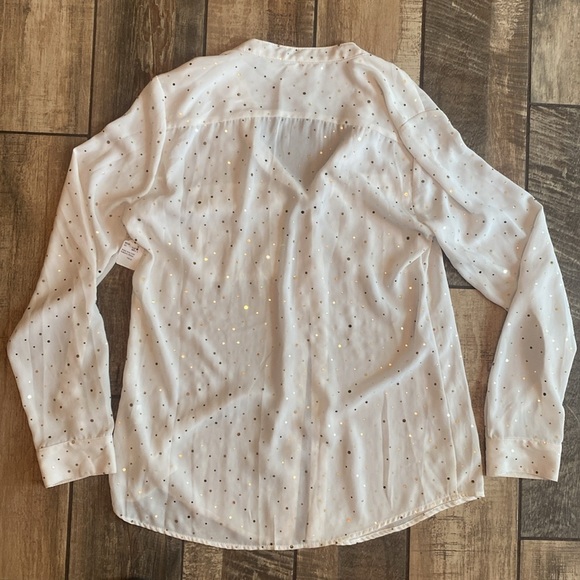 Coral Bay White Blouse with Gold polkadot blouse 🆕 - Picture 7 of 11
